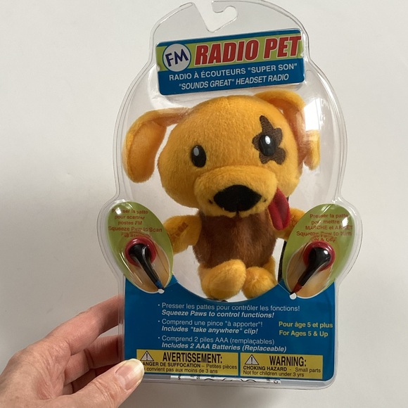 NWT! Radio Pet plush dog headphones (bin 2) - Picture 2 of 8